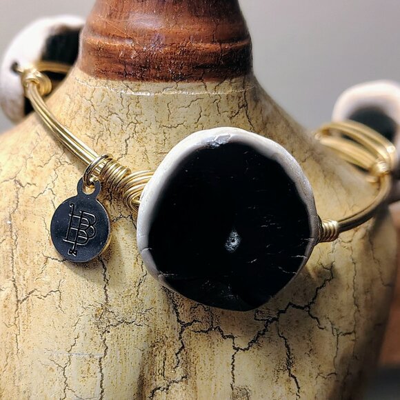 Bourbon & Boweties Gold Plated Wire Wrapped Black White Stone Bangle Bracelet - Picture 3 of 6